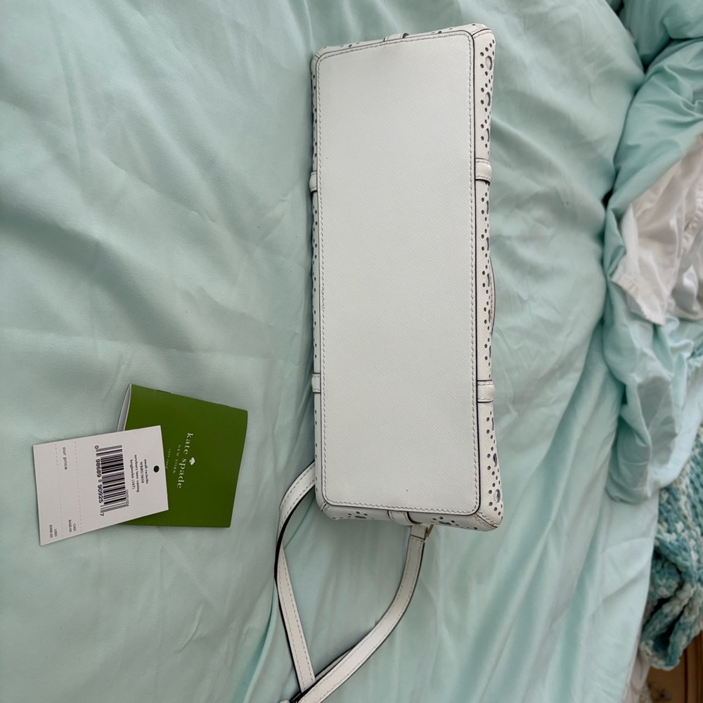 Kate Spade - Picture 4 of 6
